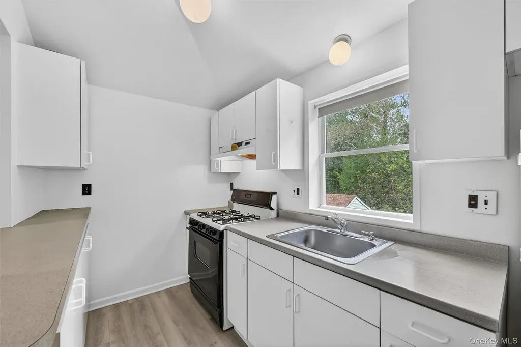 14 Hoover Place Stony Point NY 10980