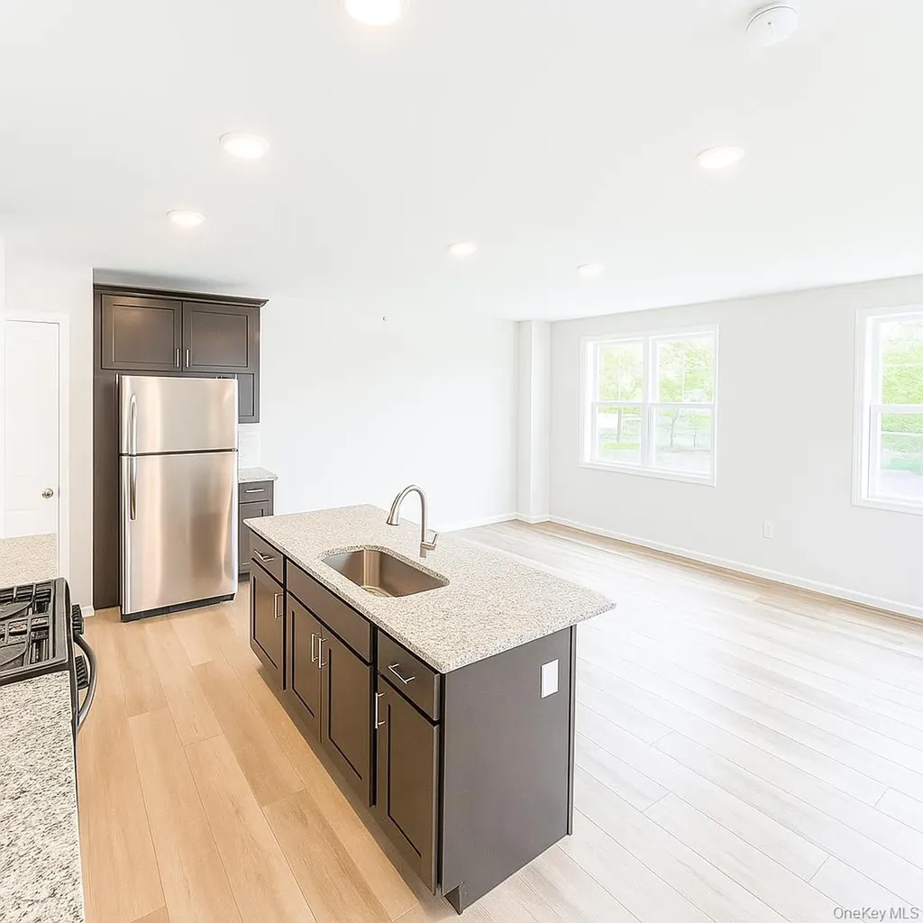 417 Tower Ridge Circle Middletown NY 10941