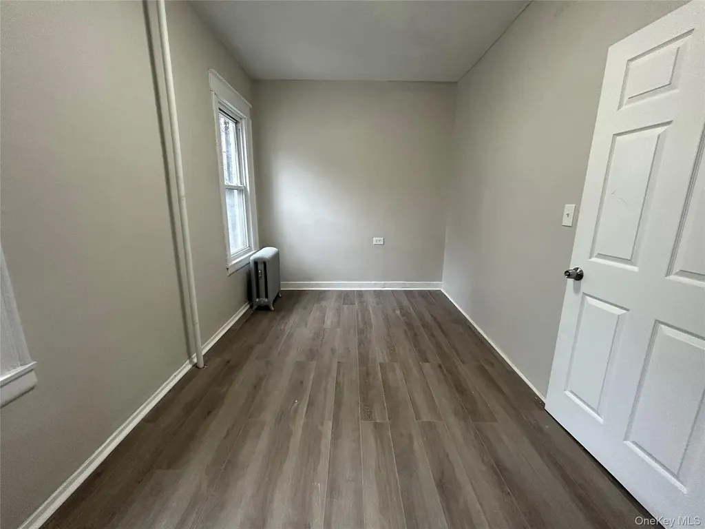 1819 Palisade Place Bronx NY 10453