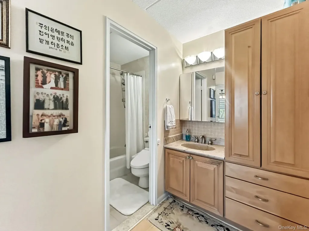 200 High Point Drive Hartsdale NY 10530
