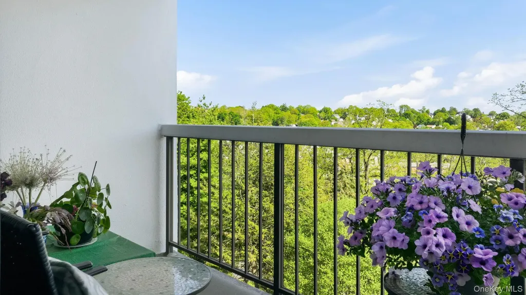 200 High Point Drive Hartsdale NY 10530