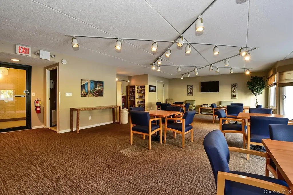 200 High Point Drive Hartsdale NY 10530