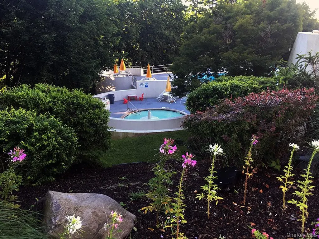 200 High Point Drive Hartsdale NY 10530