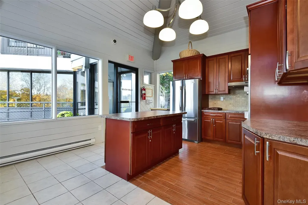 200 High Point Drive Hartsdale NY 10530