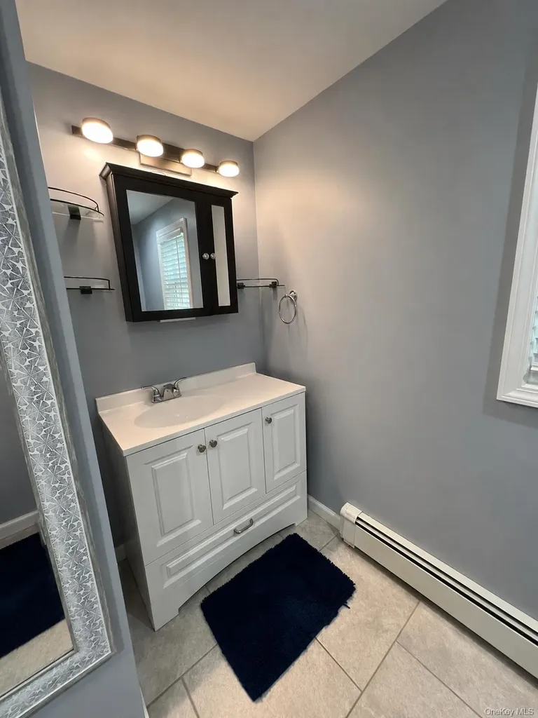 315 Grant Avenue Islip NY 11751