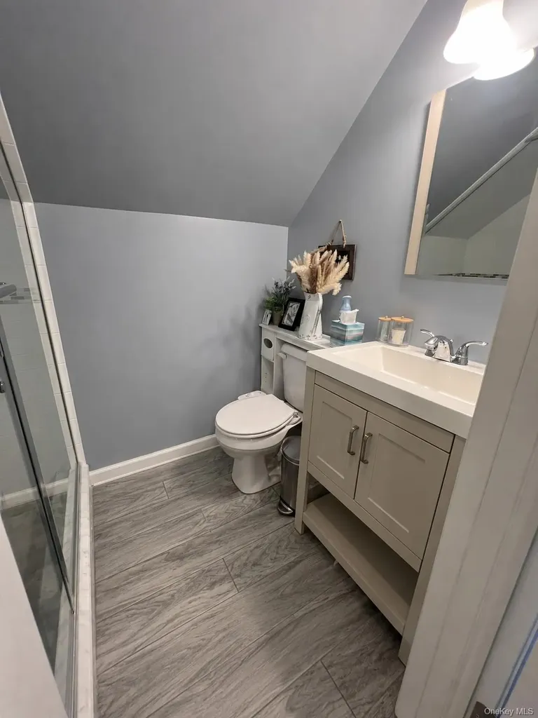 315 Grant Avenue Islip NY 11751