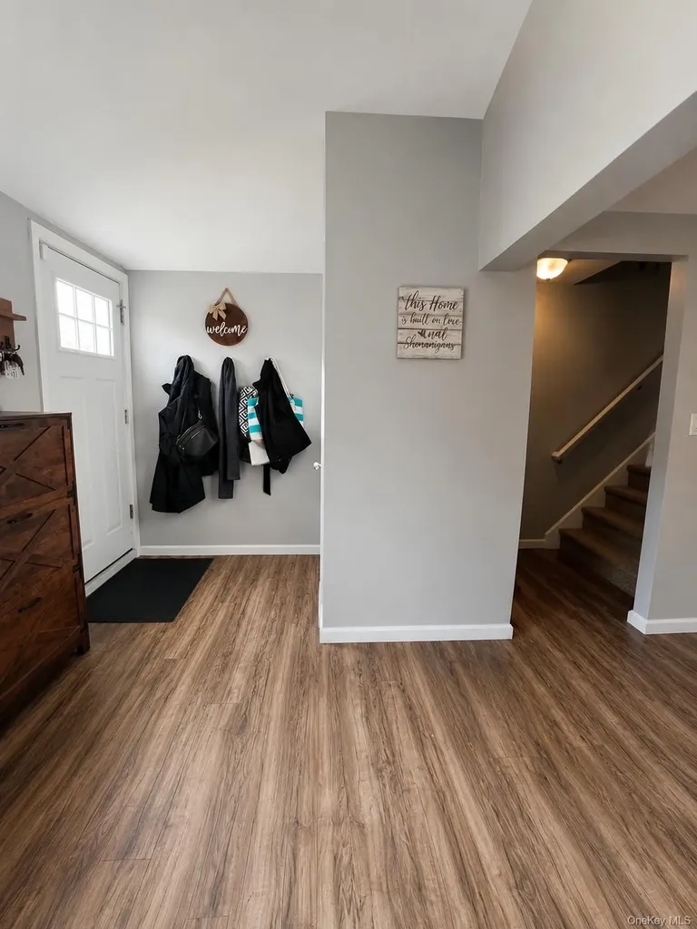 315 Grant Avenue Islip NY 11751