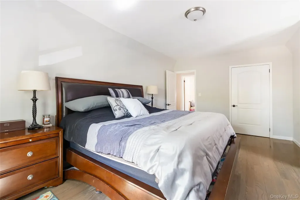 1830 Yates Avenue Bronx NY 10461