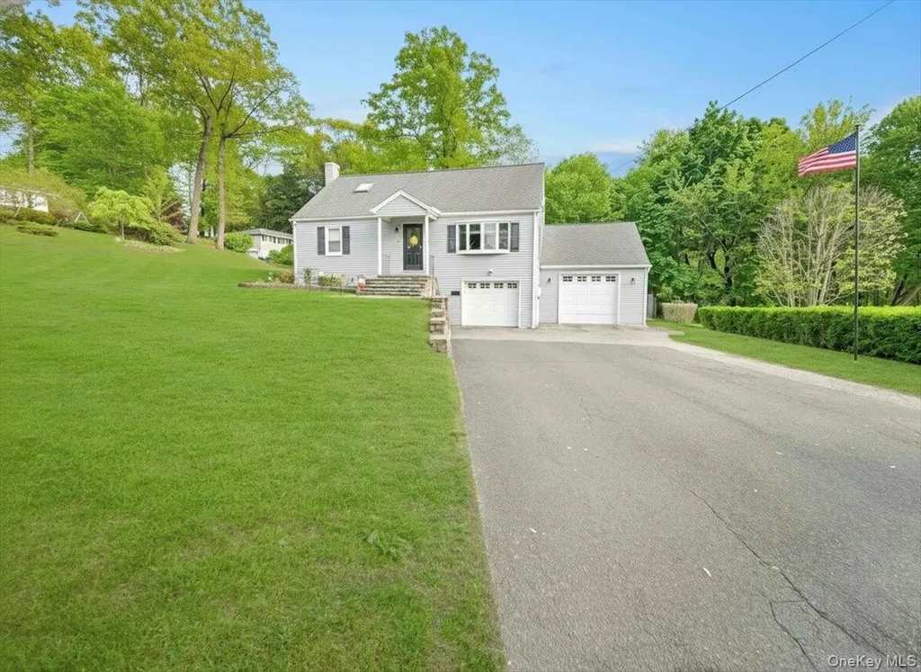 16 Will Rogers Lane Nanuet NY 10954