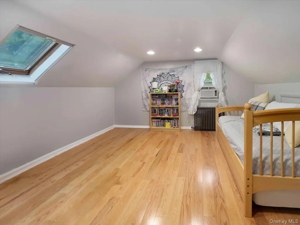 16 Will Rogers Lane Nanuet NY 10954
