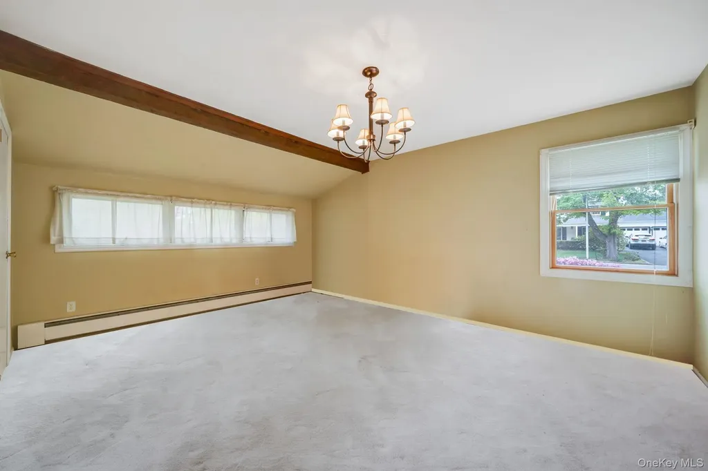 35 Pembrook Drive Stony Brook NY 11790
