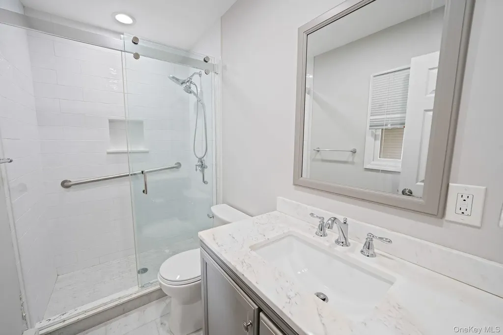 35 Pembrook Drive Stony Brook NY 11790