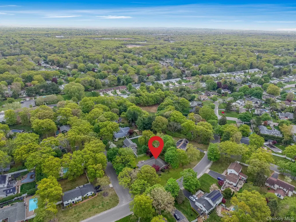35 Pembrook Drive Stony Brook NY 11790