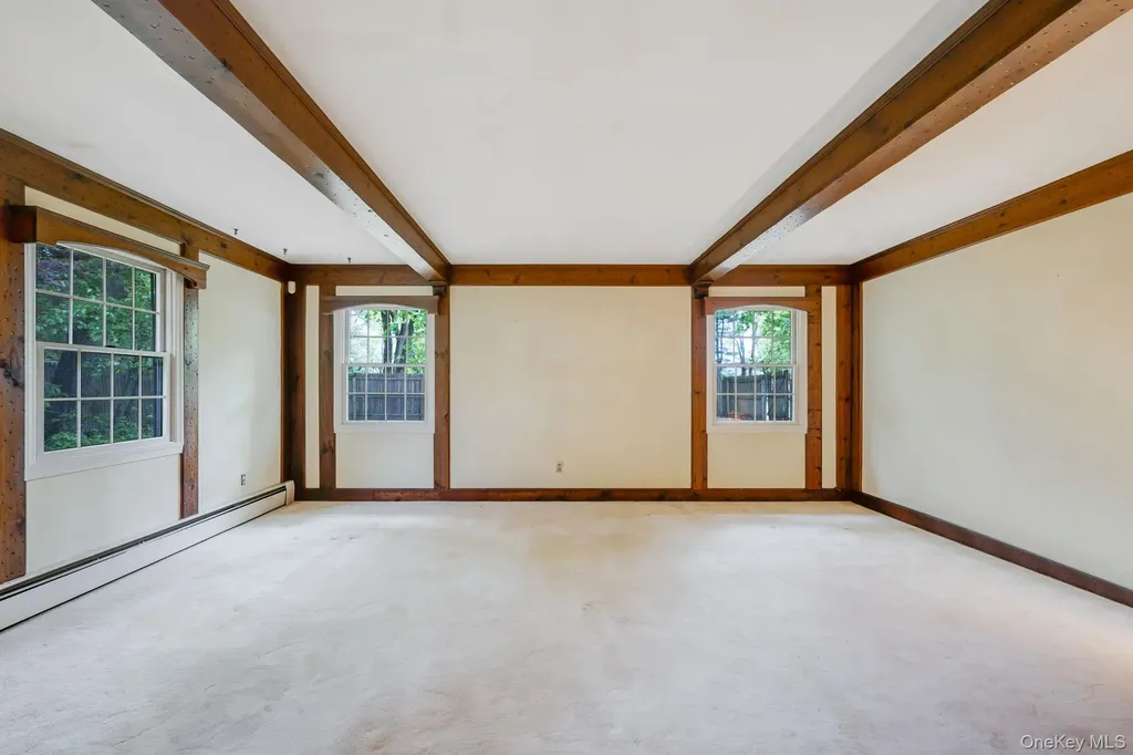 35 Pembrook Drive Stony Brook NY 11790