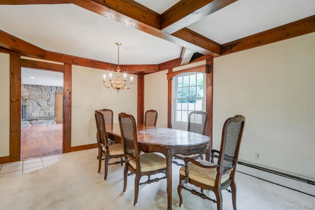 35 Pembrook Drive Stony Brook NY 11790