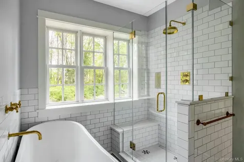 120 Dashville Road Esopus NY 12561