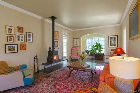 120 Dashville Road Esopus NY 12561
