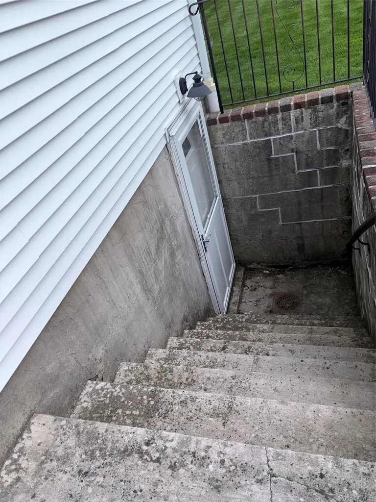 144 Cottage Boulevard Hicksville NY 11801