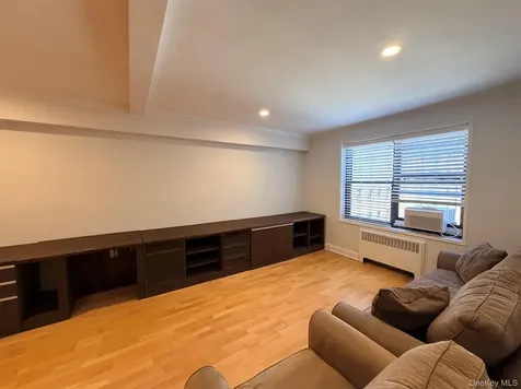 325 Main Street White Plains NY 10601