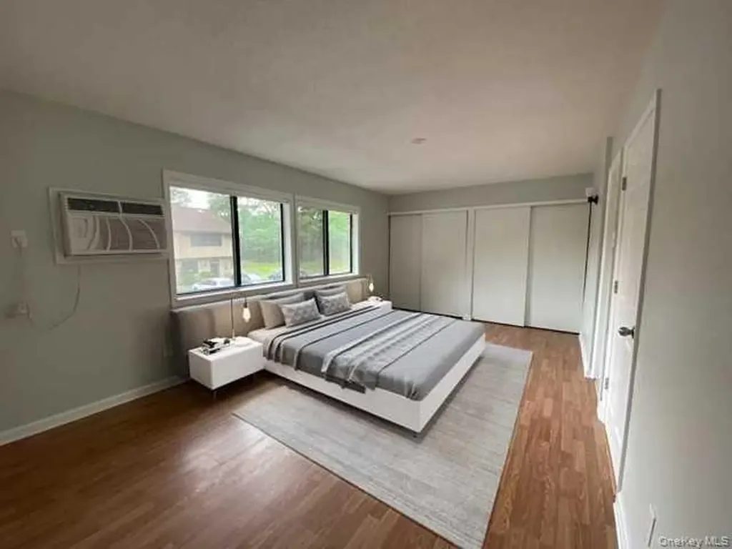 59 Hudson Heights Drive Poughkeepsie NY 12601
