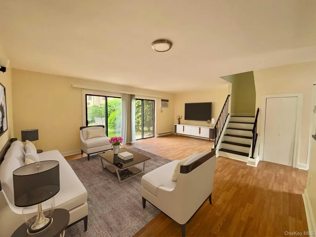 59 Hudson Heights Drive Poughkeepsie NY 12601