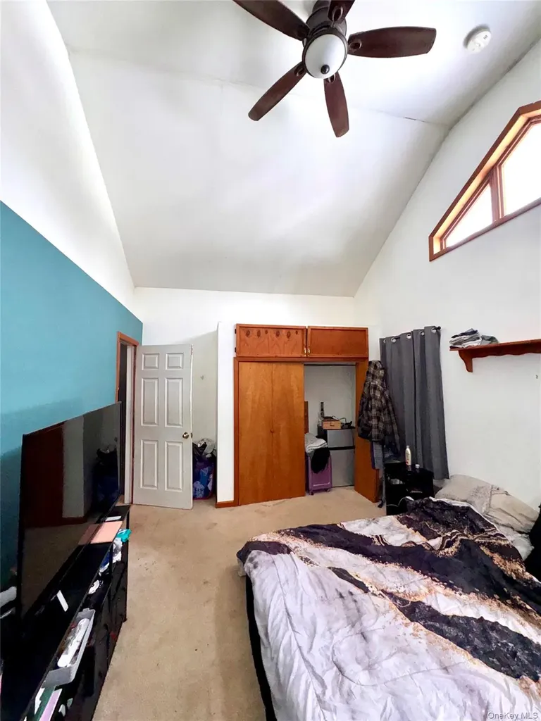 26 Peenpack Trail Huguenot NY 12746
