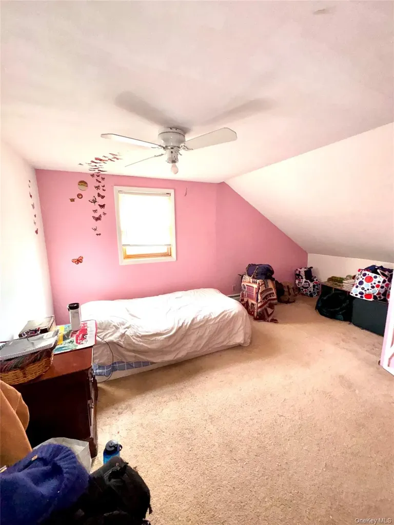 26 Peenpack Trail Huguenot NY 12746