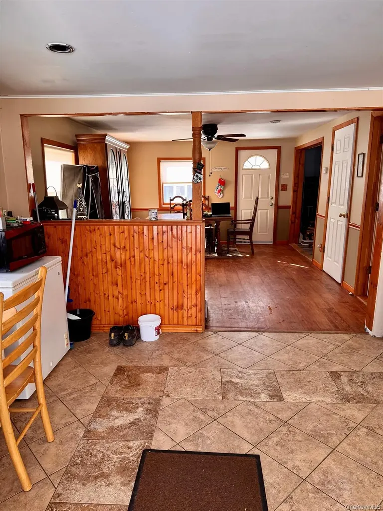 26 Peenpack Trail Huguenot NY 12746