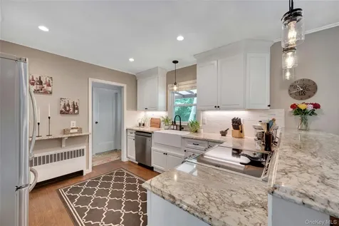 21 Benedict Road White Plains NY 10607