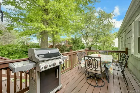 21 Benedict Road White Plains NY 10607