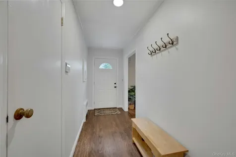 21 Benedict Road White Plains NY 10607