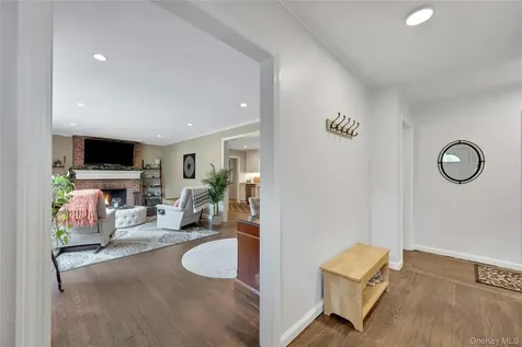 21 Benedict Road White Plains NY 10607