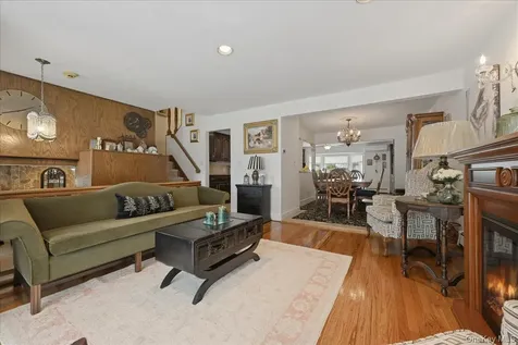 244 Mercury Street East Meadow NY 11554