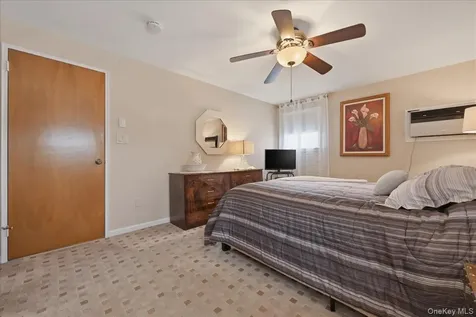 244 Mercury Street East Meadow NY 11554