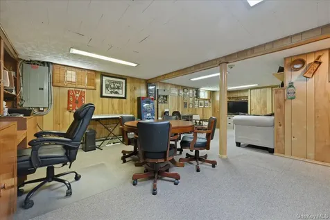 244 Mercury Street East Meadow NY 11554