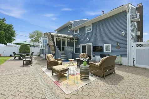 244 Mercury Street East Meadow NY 11554