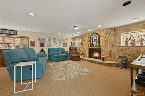 244 Mercury Street East Meadow NY 11554