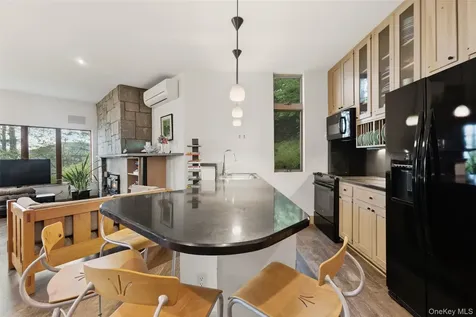 324 W Lake Boulevard Mahopac NY 10541