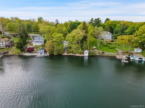 324 W Lake Boulevard Mahopac NY 10541