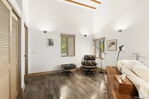 324 W Lake Boulevard Mahopac NY 10541