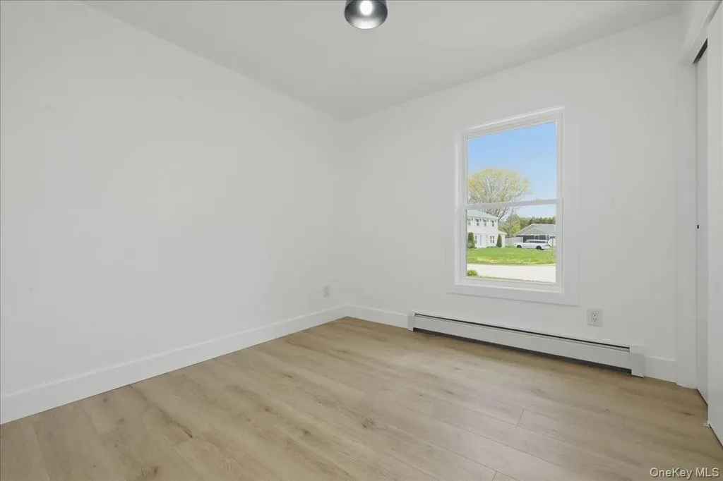 28 Gabon Lane Coram NY 11727