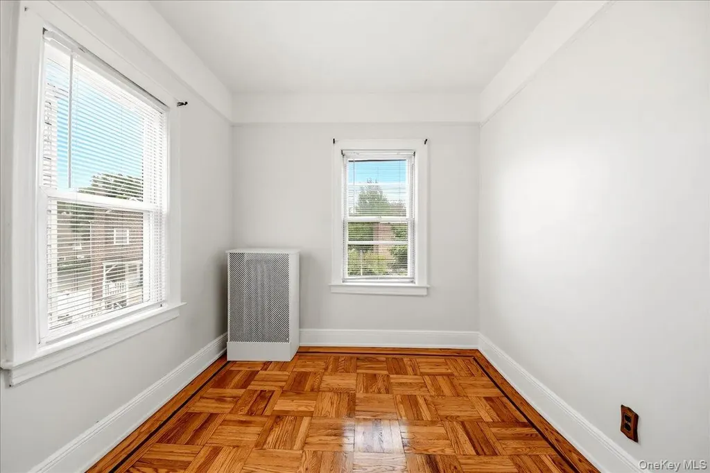 1432 Hobart Avenue Bronx NY 10461