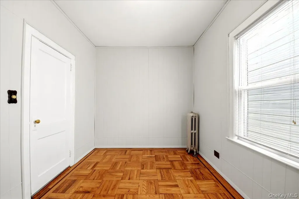 1432 Hobart Avenue Bronx NY 10461