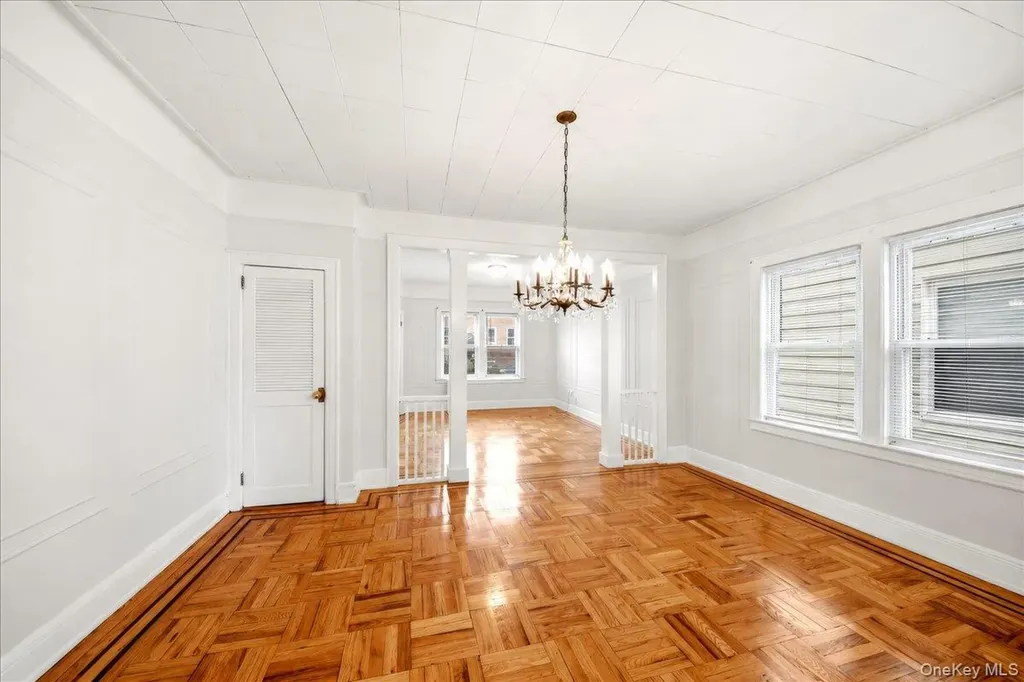 1432 Hobart Avenue Bronx NY 10461