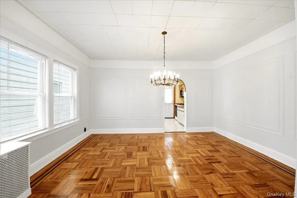 1432 Hobart Avenue Bronx NY 10461