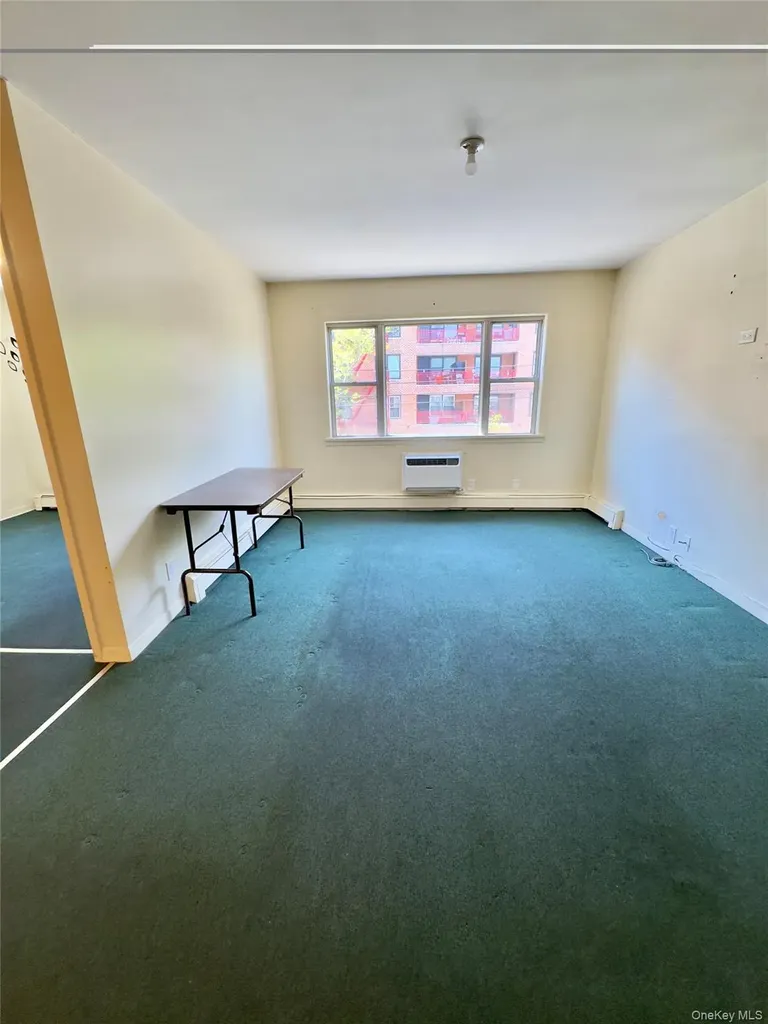 5607 Junction Boulevard Elmhurst NY 11373