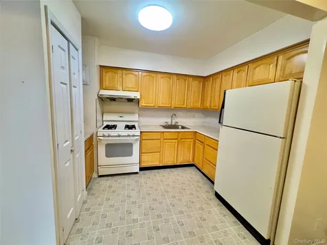 5607 Junction Boulevard Elmhurst NY 11373