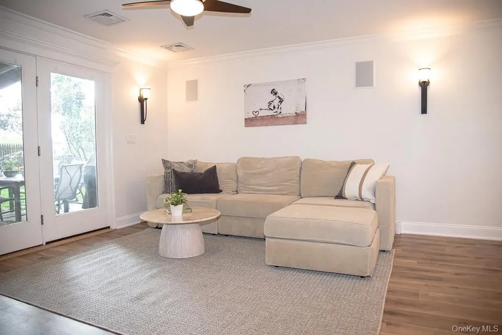 94 Bogert Avenue Pearl River NY 10965