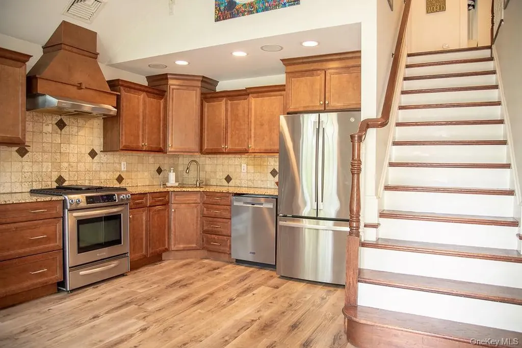 94 Bogert Avenue Pearl River NY 10965