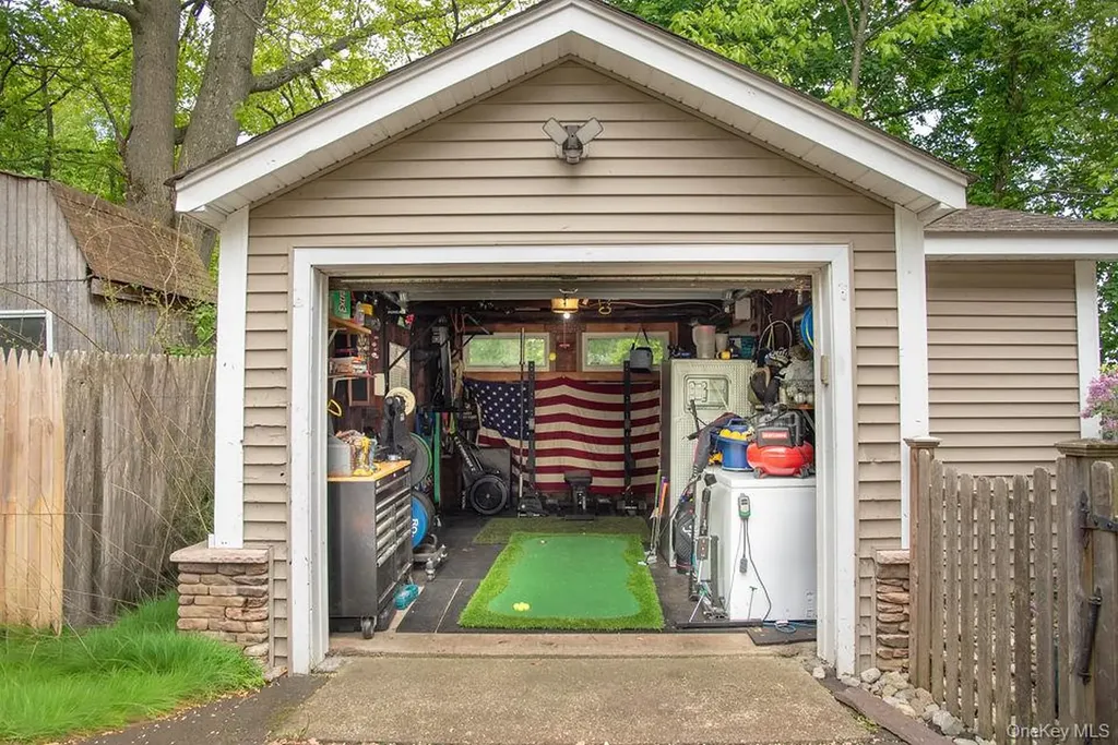 94 Bogert Avenue Pearl River NY 10965